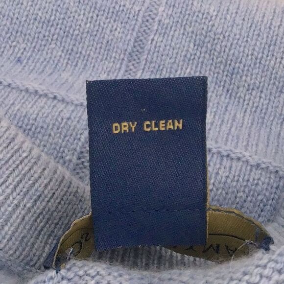 Joseph & Lyman Light Blue 100% Cashmere
Windowpane Knit Crewneck Sweater - Picture 12 of 12